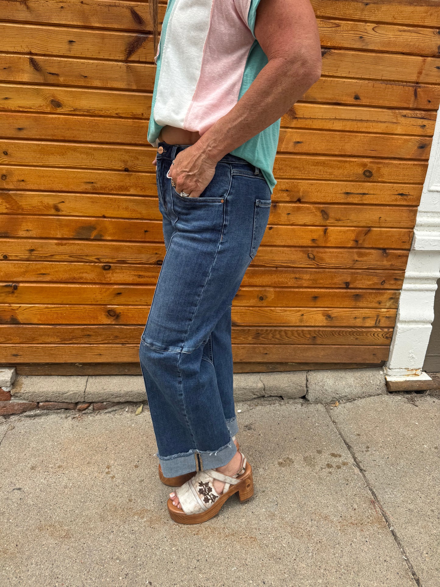 CHILL GIRL CROP JEANS