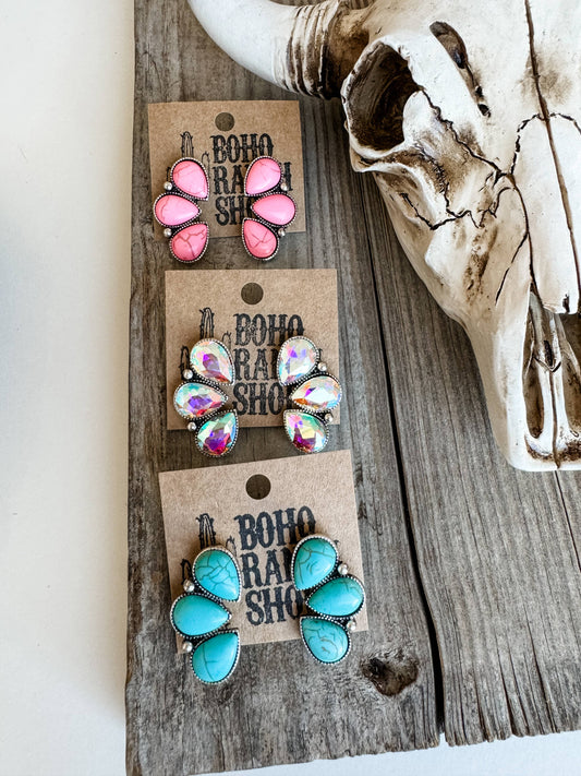 CLUSTER POST EARRINGS