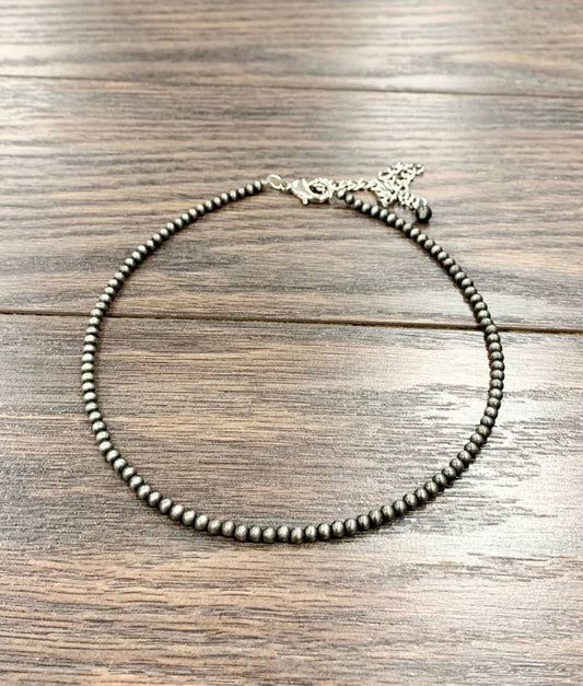 LONE PEARL NECKLACE