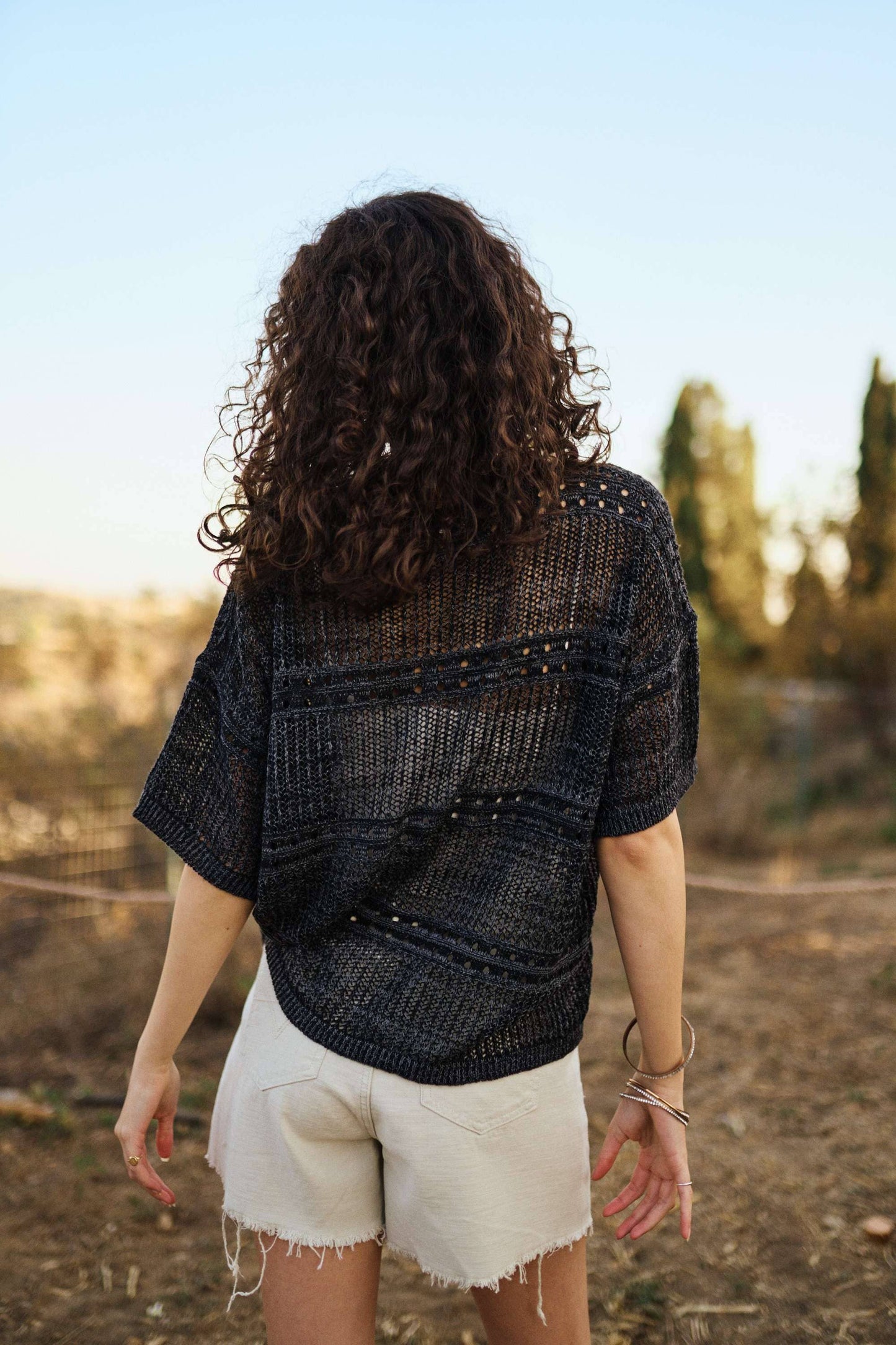 SHORT SLEEVE KNIT TOP