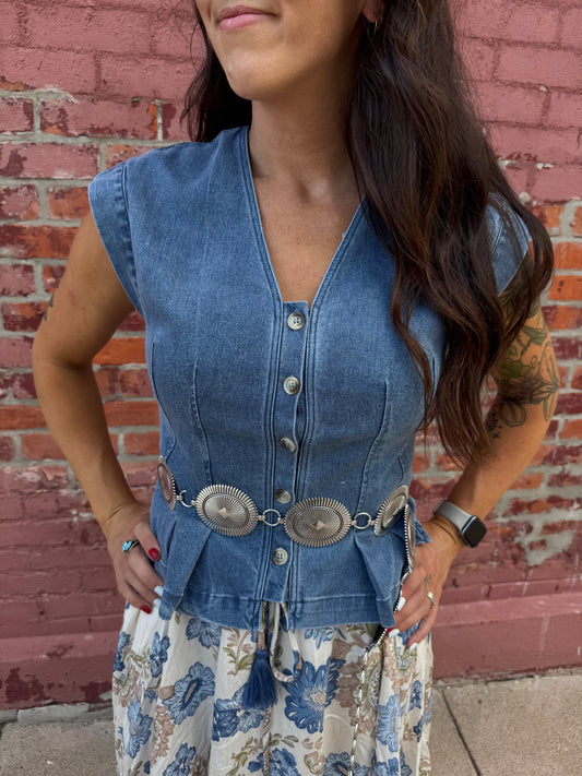 CAROLINE CAPPED SLEEVE DENIM TOP