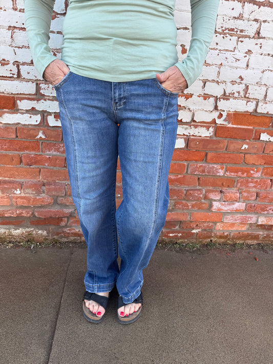 JANE MID RISE BAGGY JEAN