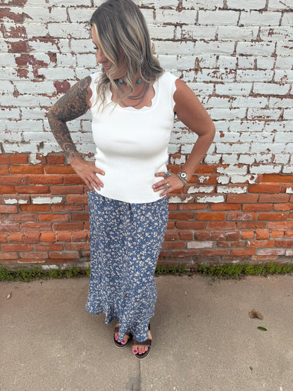 SCALLOPED SWEATER TANK