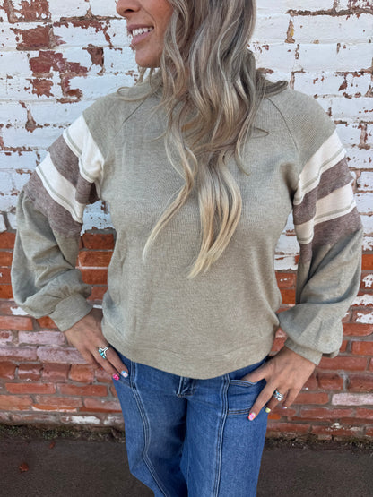 COMFY CASUAL KNIT TOP