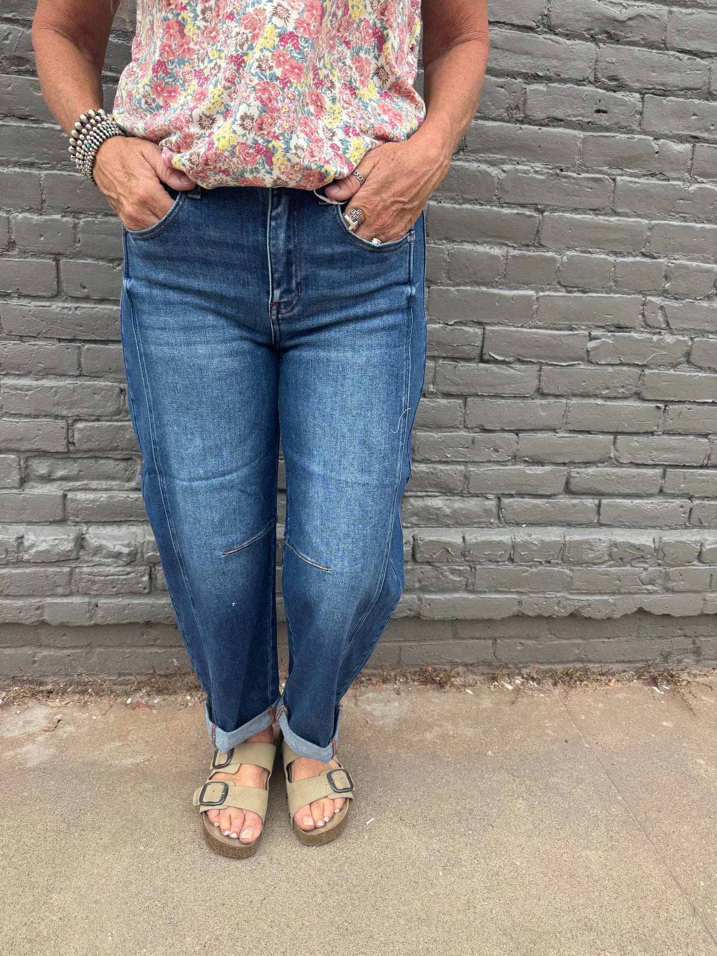 COOL GIRL BARREL JEANS
