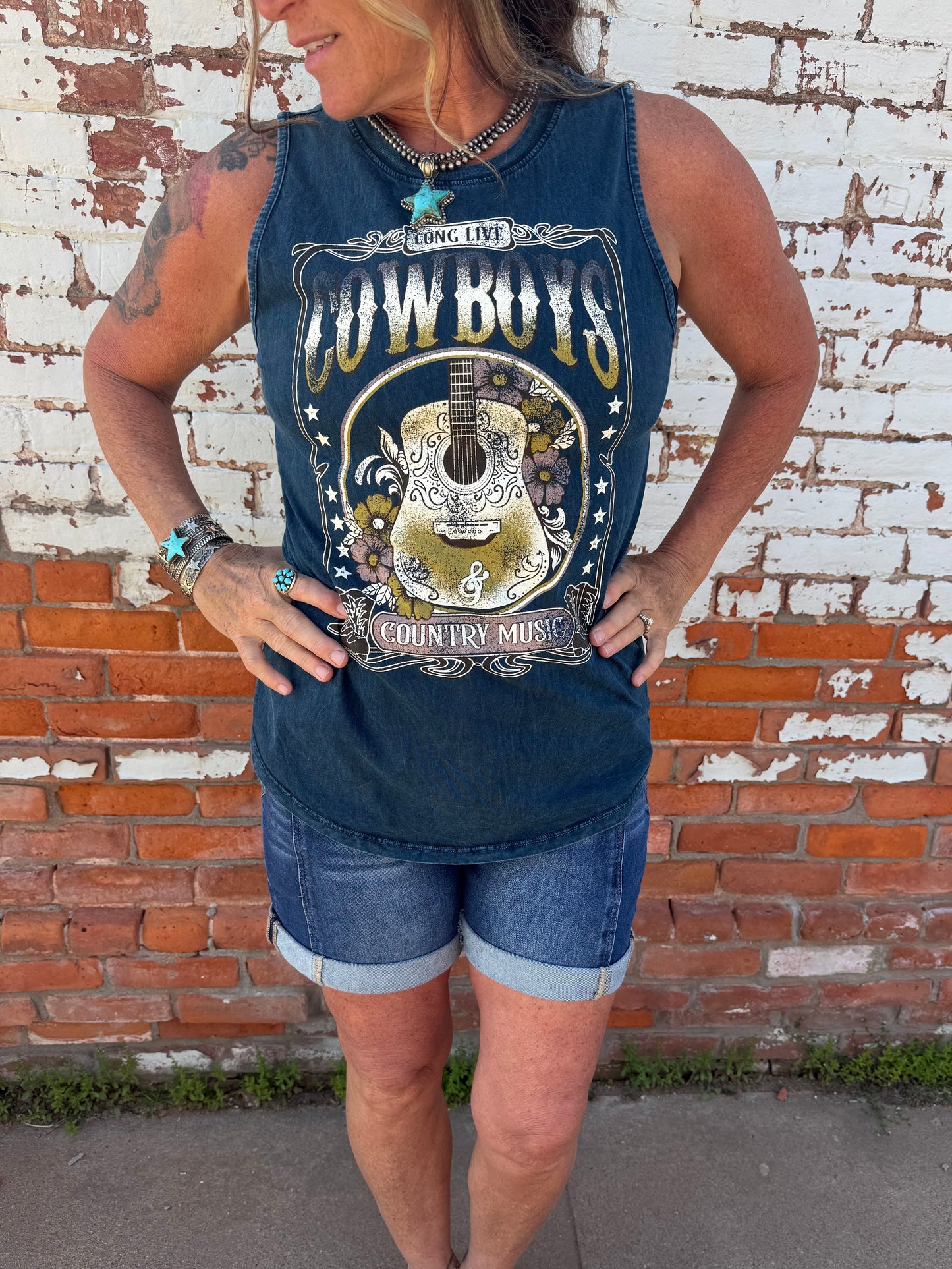 LONG LIVE COWBOYS GRAPHIC TANK