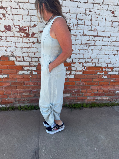 THE LONESTAR CINCHED LEG JUMPSUIT