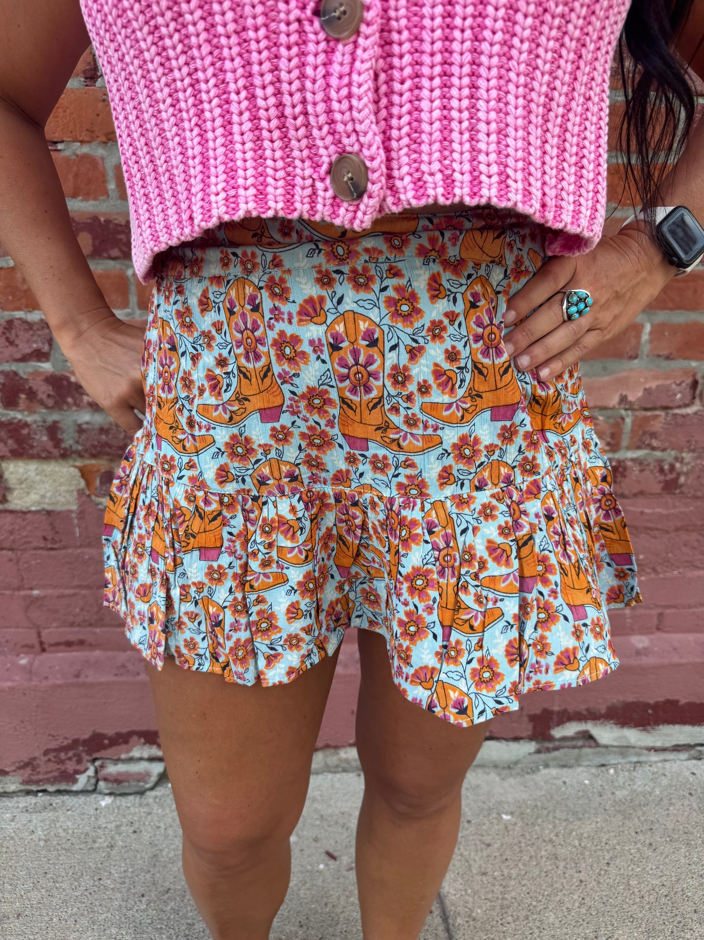 BOOT SCOOTIN' BLOOM SKORT