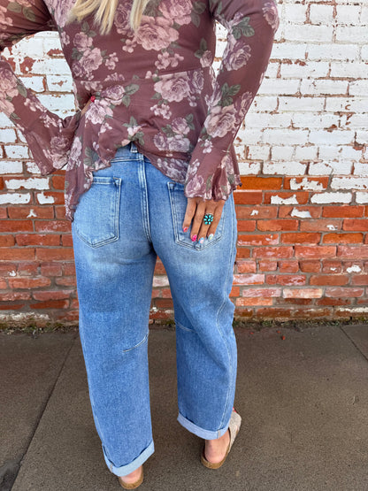 THE CLOVER BARREL JEAN