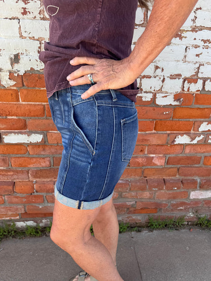 PRAIREE ROSE SEAMEDSHORTS
