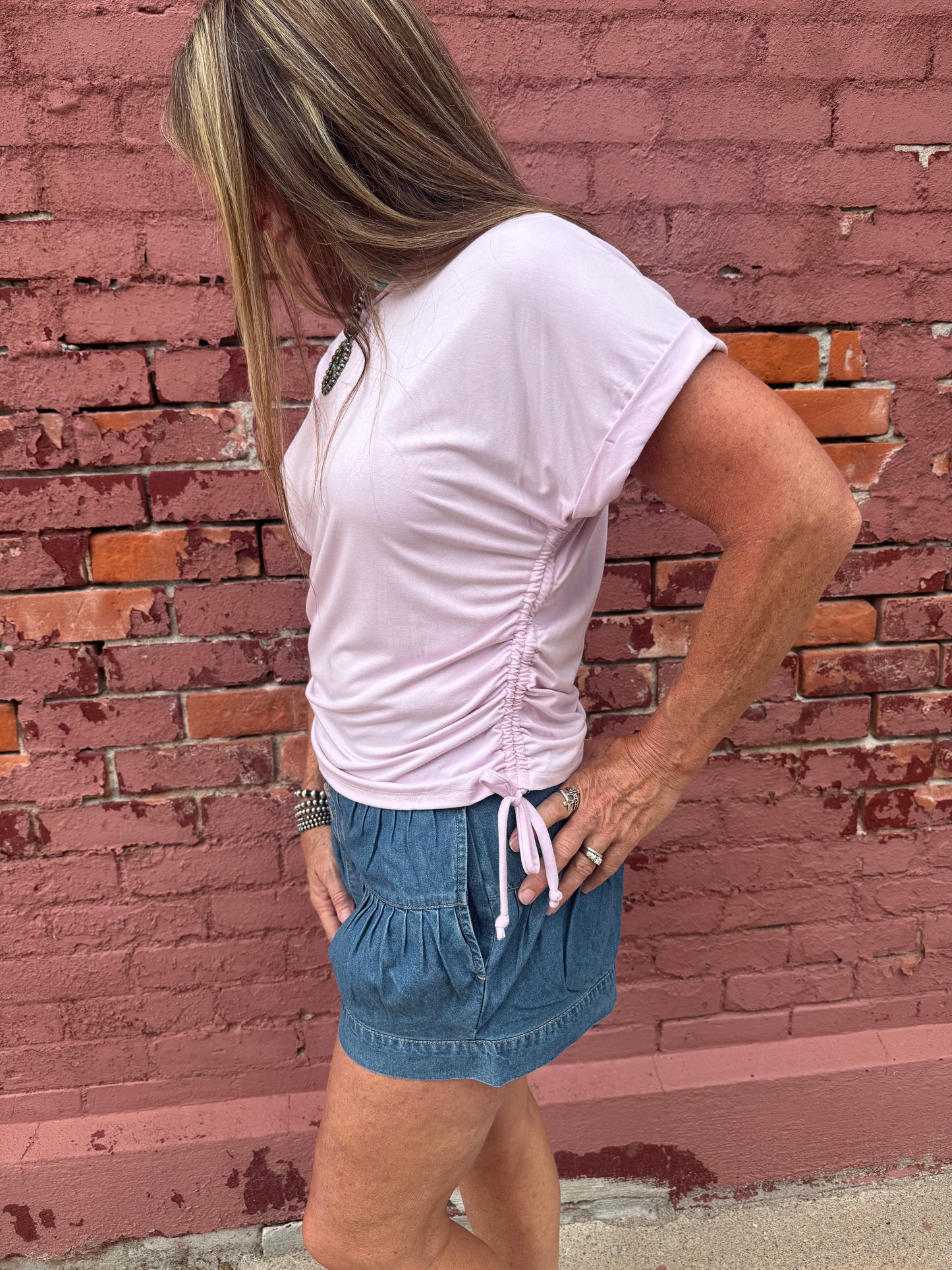FEARLESS PLEATED DENIM SHORTS