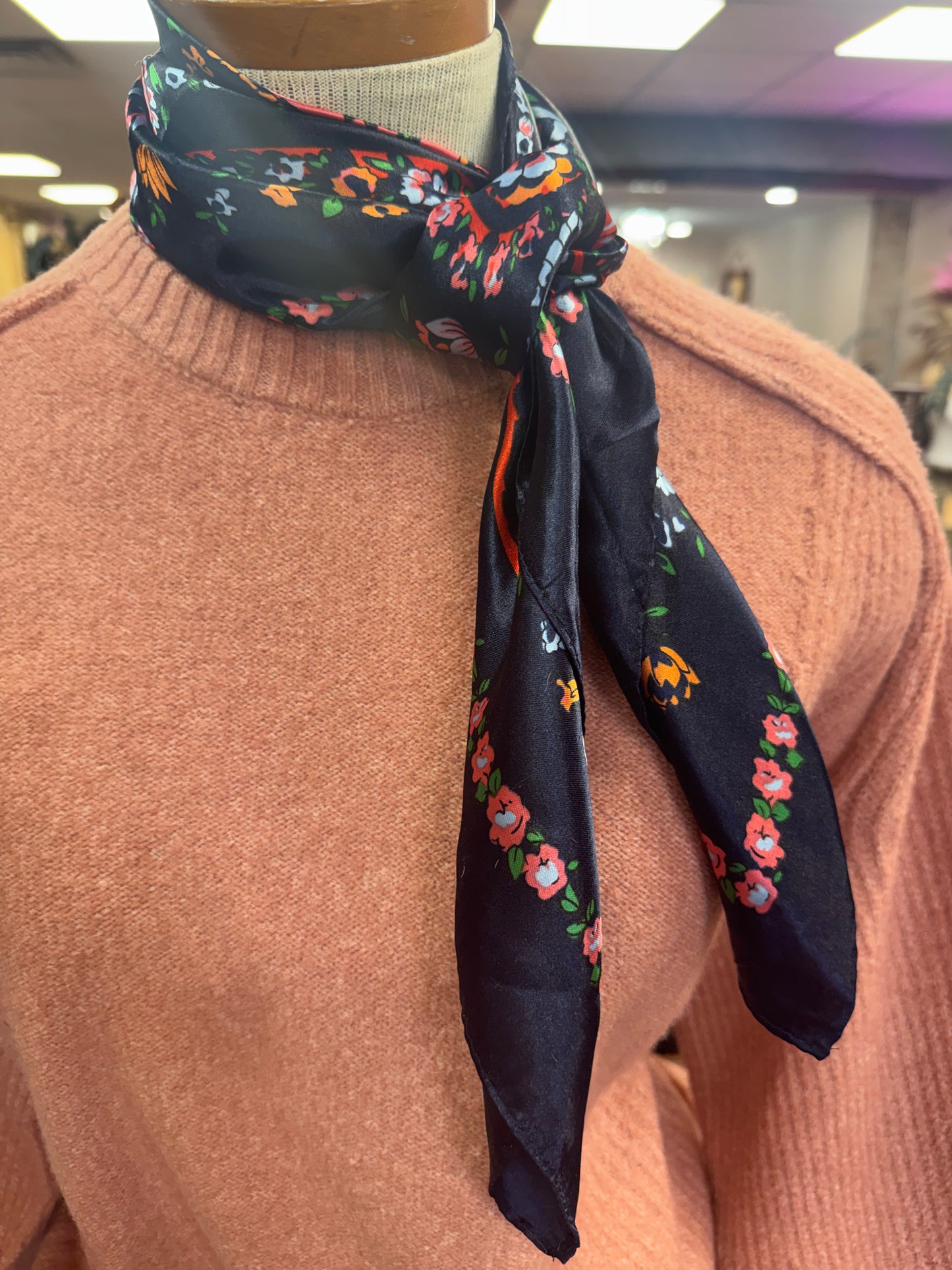 SILK WILD RAGS