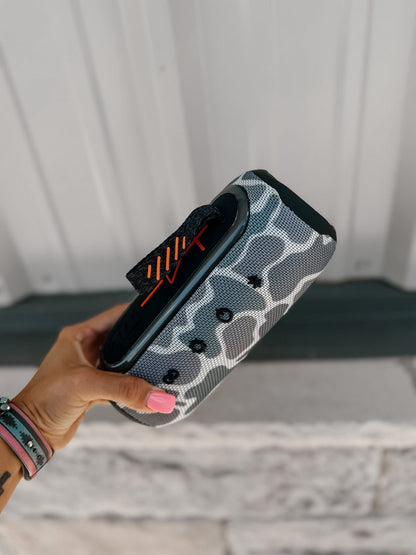 WIRELESS PORTABLE SPEAKER