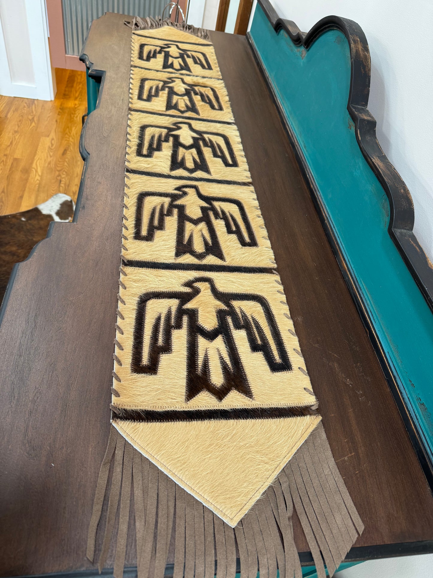 TABLE RUNNER