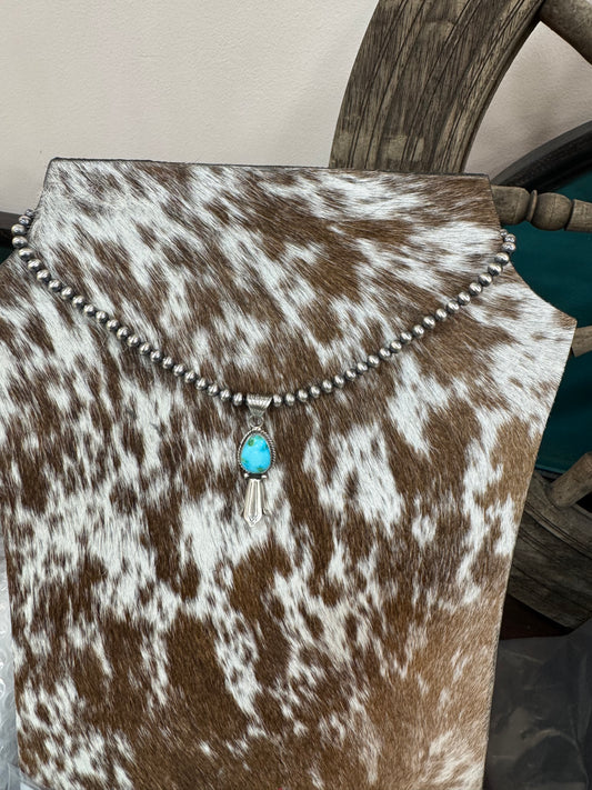 DESERT BLOOM PENDANT NECKLACE
