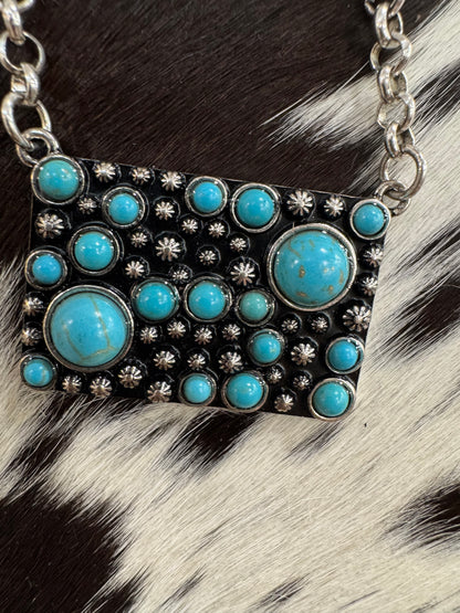 CATTLE QUEEN NECKLACE