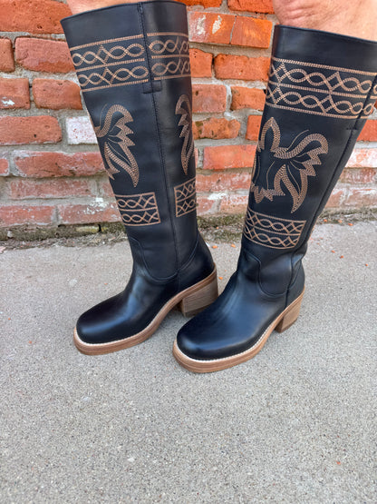 DINGO AVALON BOOTS
