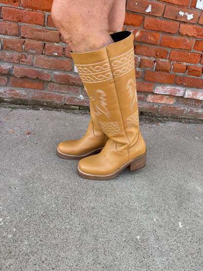 DINGO AVALON BOOTS