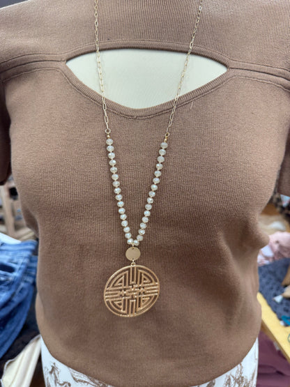 DROP NECKLACE
