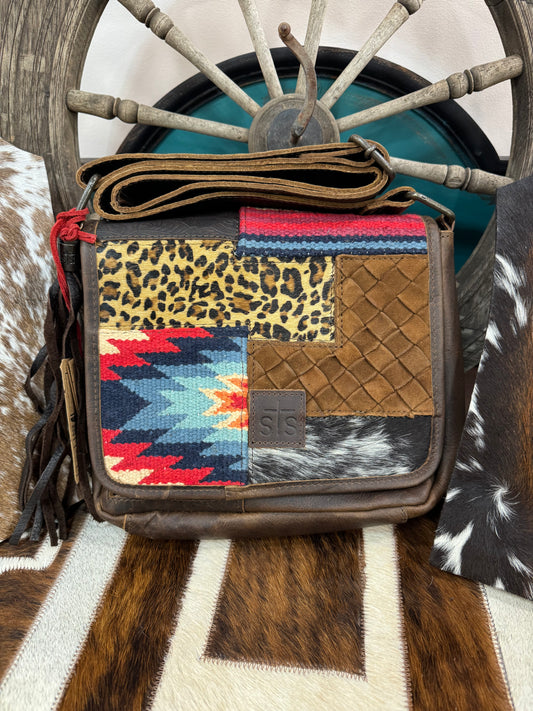 CHAYNEE MOUNTAIN DELLA CROSSBODY