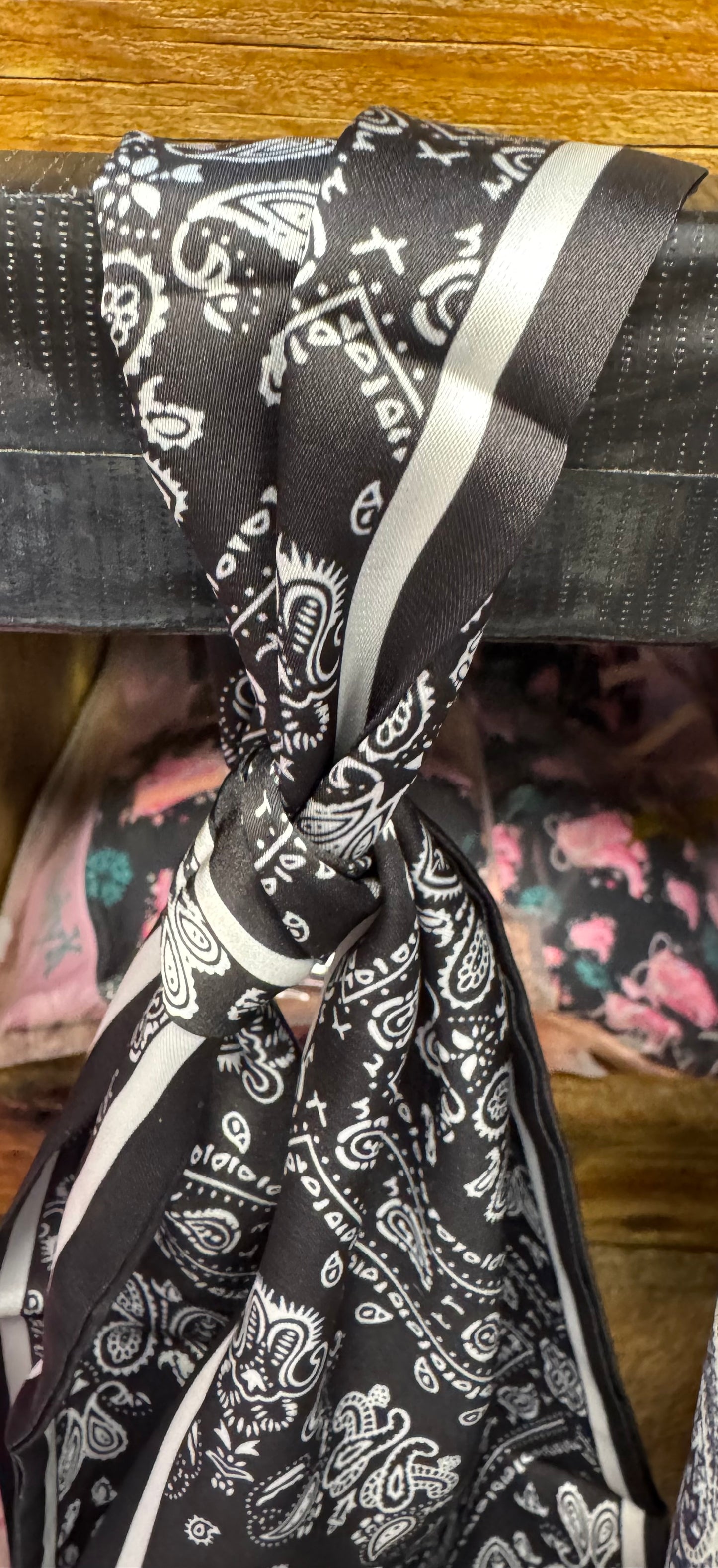 SILK TWILLY