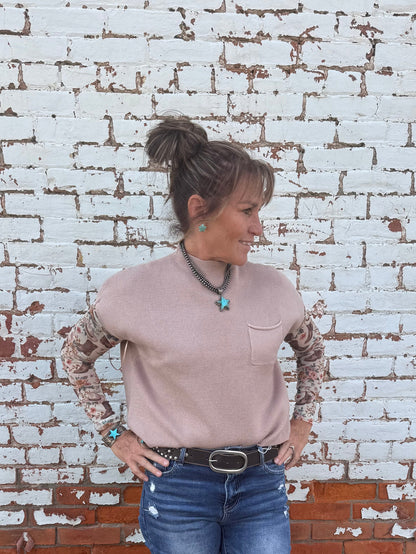 SHORT SLEEVE SWEATER TOP