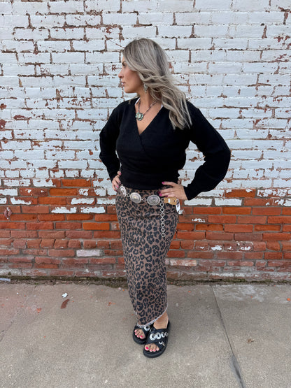 SURPLICE V NECK SWEATER
