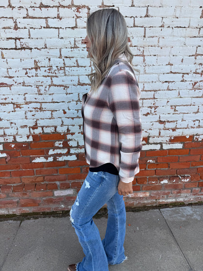 CEDAR COFFEE PLAID BUTTON UP