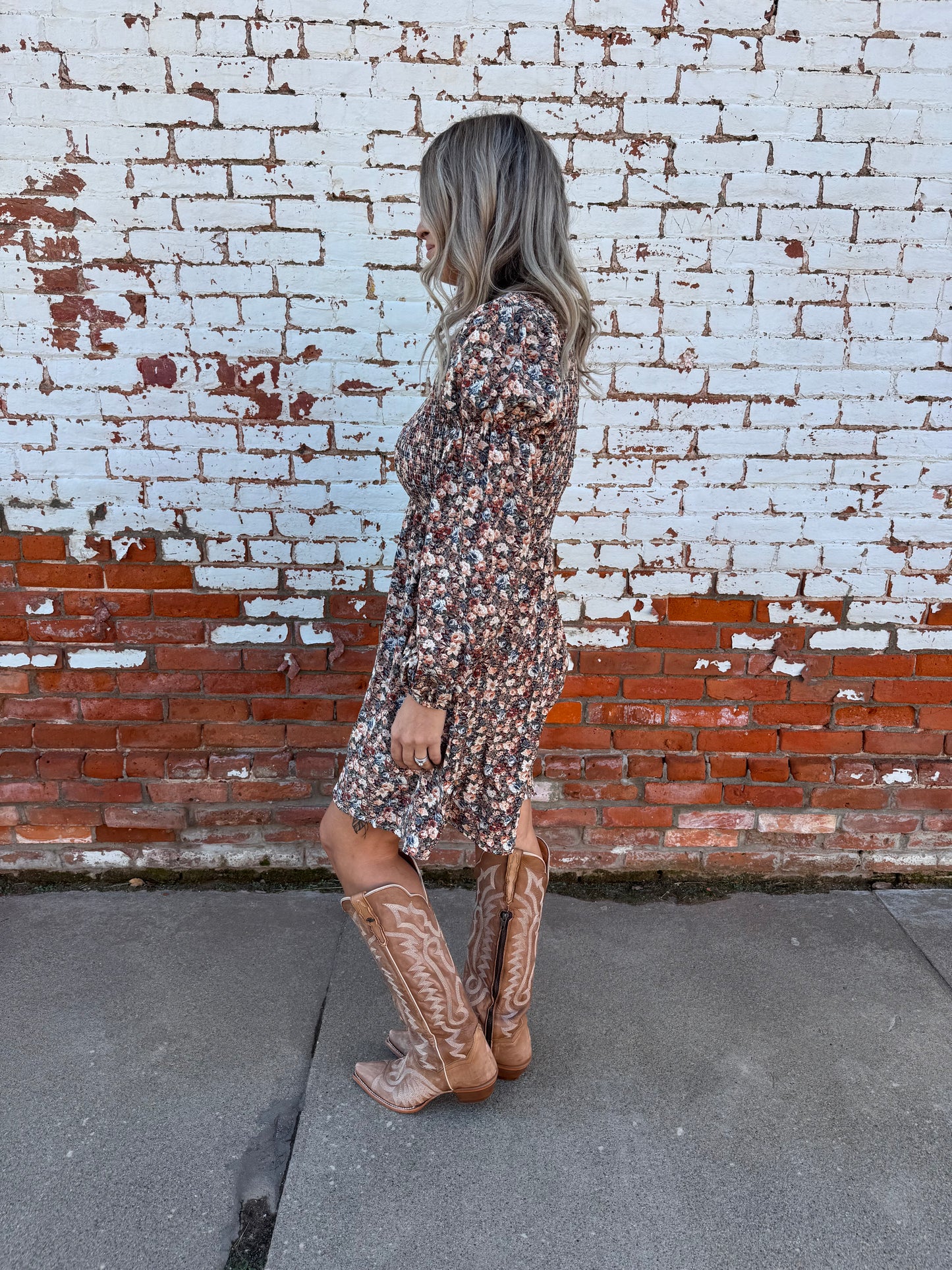 VINTAGE FLOWER PRINT MINI DRESS