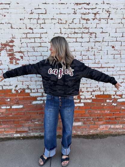 ARLINGTON EAGLES CAMO CROPPED HOODIE