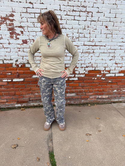 STUD DETAILED TEXTURE TOP