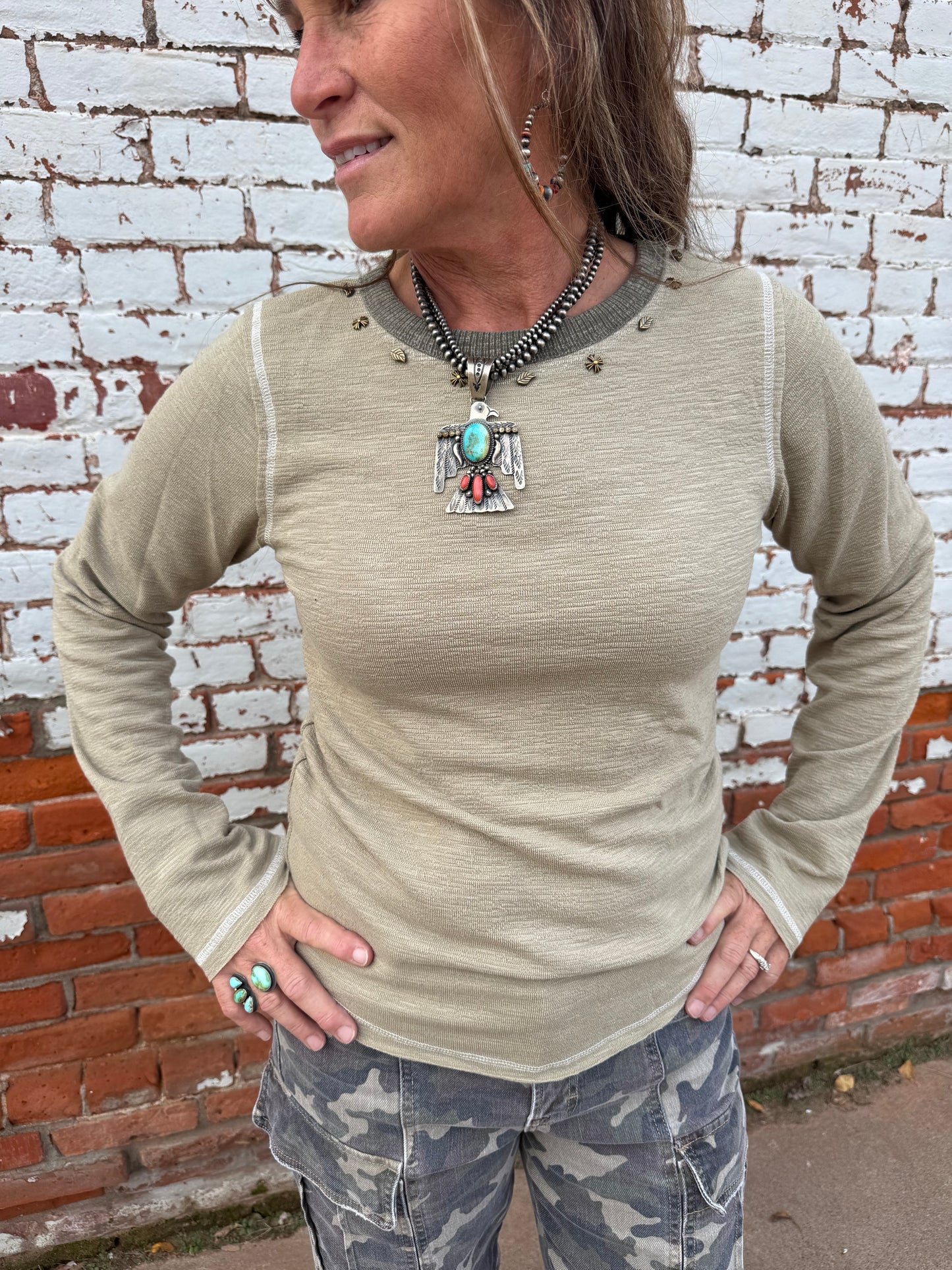 STUD DETAILED TEXTURE TOP