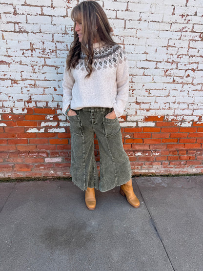 FAIR ISLE KNIT SWEATER