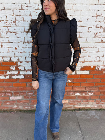 FLUTTER SLEEVE BOW PUFFER VEST