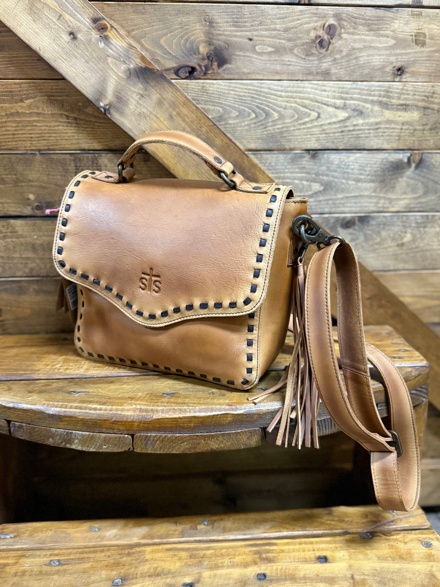 BANDERA DAKOTA CROSSBODY PURSE