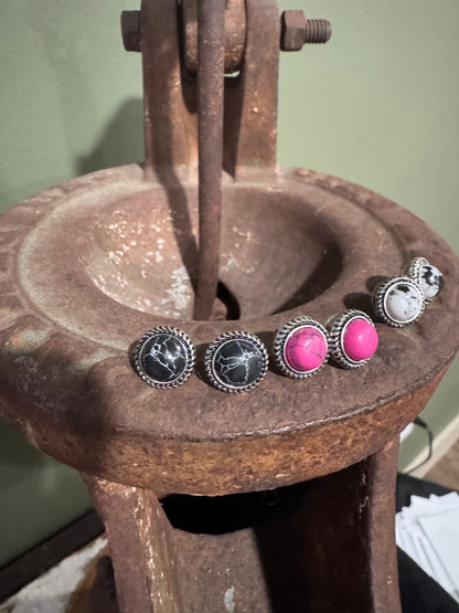 MINI STONE STUD EARRINGS