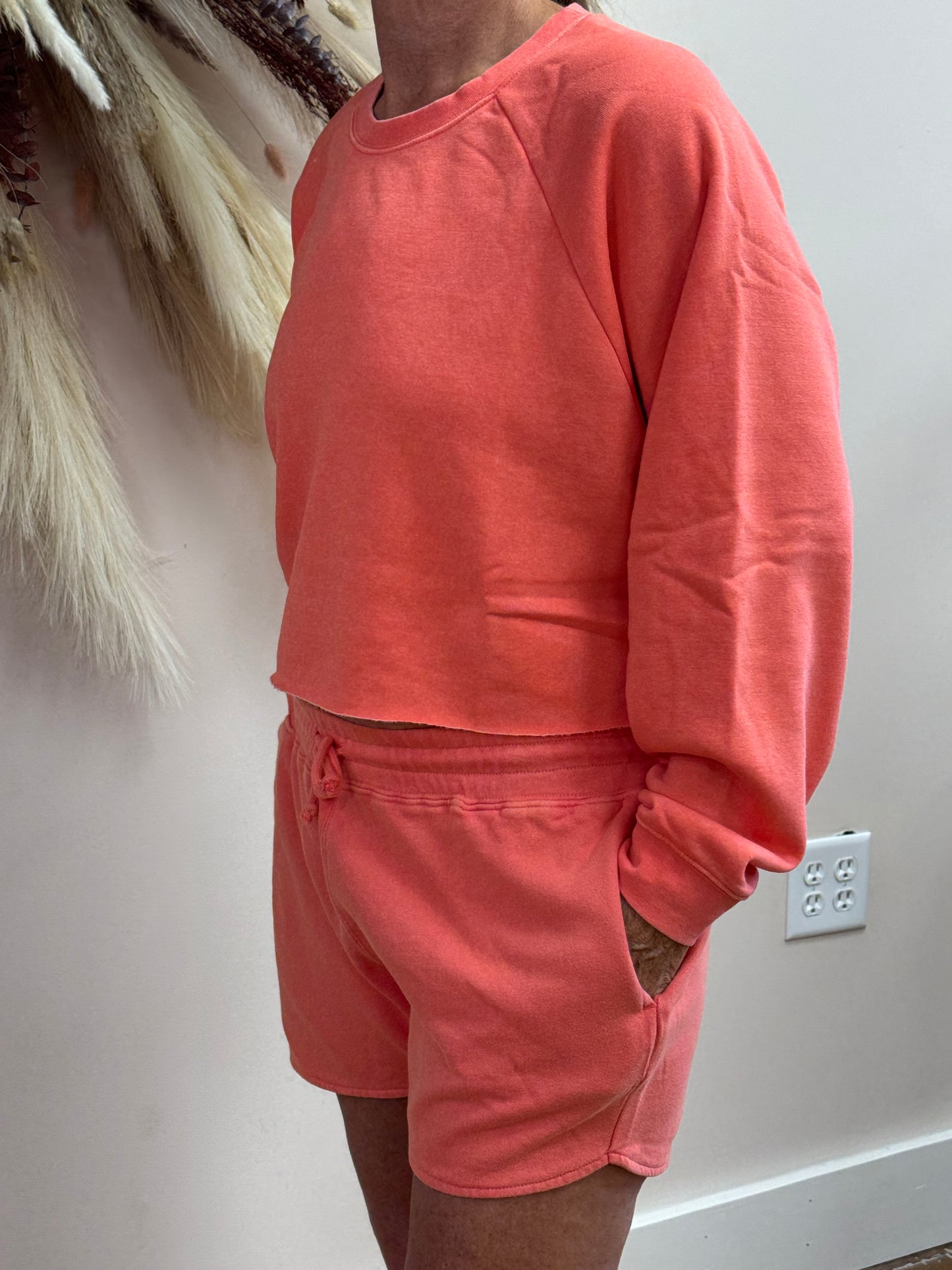 DRAWSTRING WAIST SHORTS