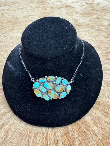 THE JACQUELINE NECKLACE