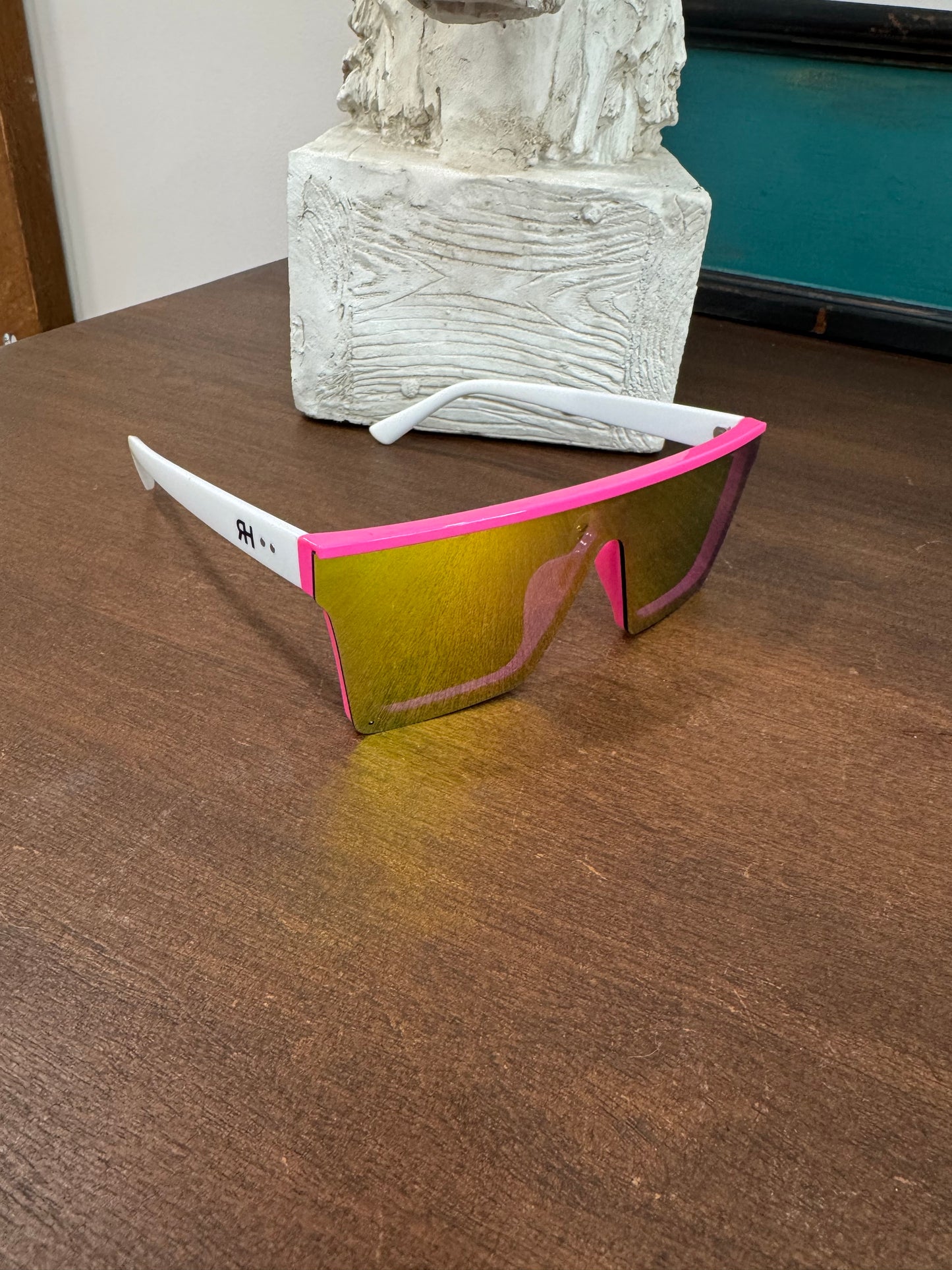 VIBIN’ SUNNIES
