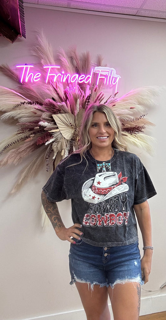 HOWDY COWBOY CROP GRAPHIC TEE