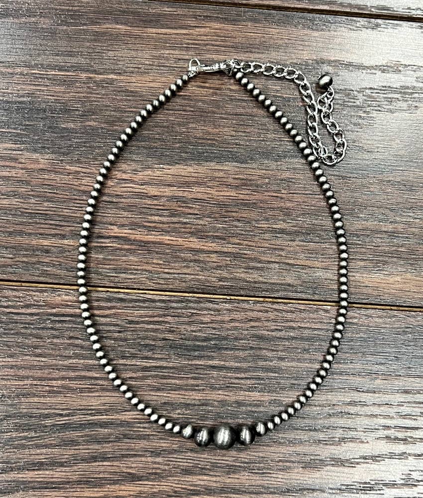 BASIN PEARL NECKLACE