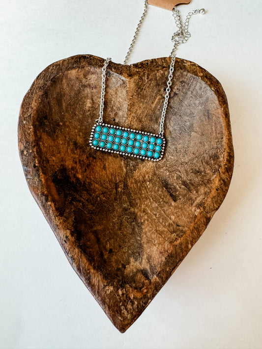 BAR NECKLACE