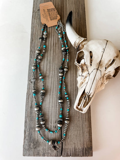 2 LAYERED NAVAJO STYLE PEARL AND BEAD NECKLACE