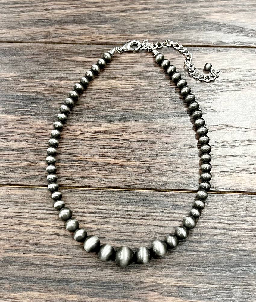 OUTLAW NECKLACE