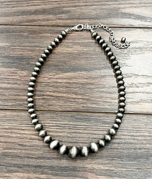 OUTLAW NECKLACE