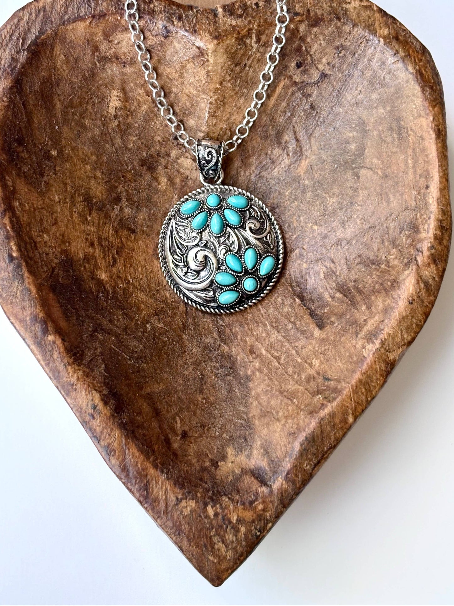 RANCHLAND BLOSSOM NECKLACE