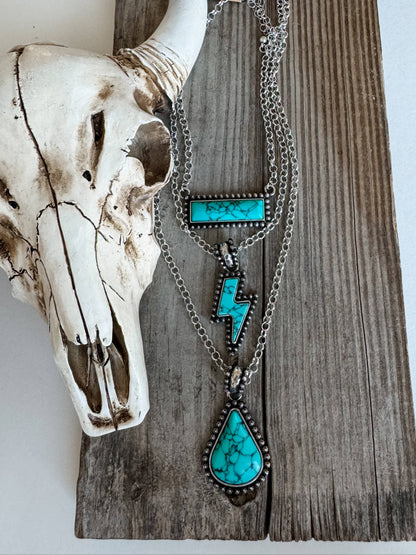 WESTERN PENDANT NECKLACE
