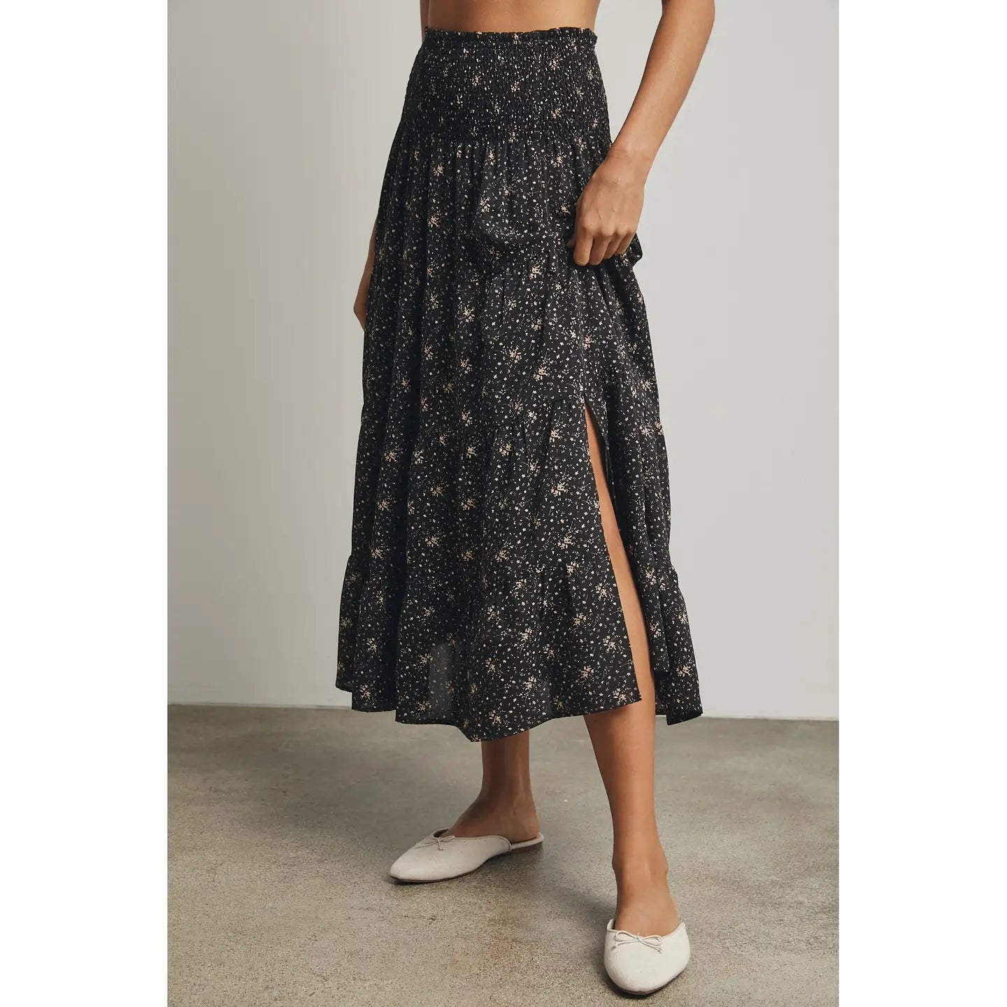 FLORAL TIERED MIDI SKIRT