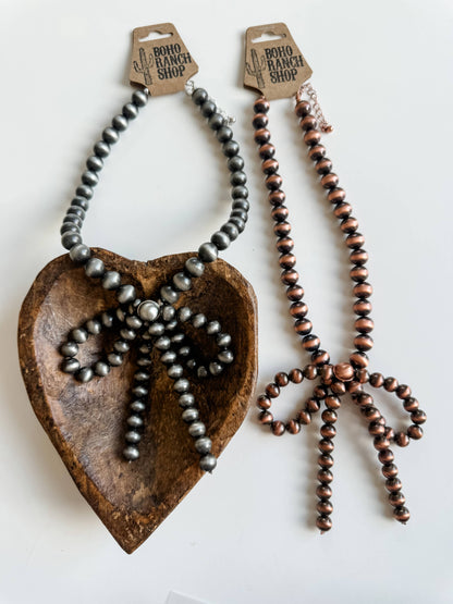 BOW NECKLACE