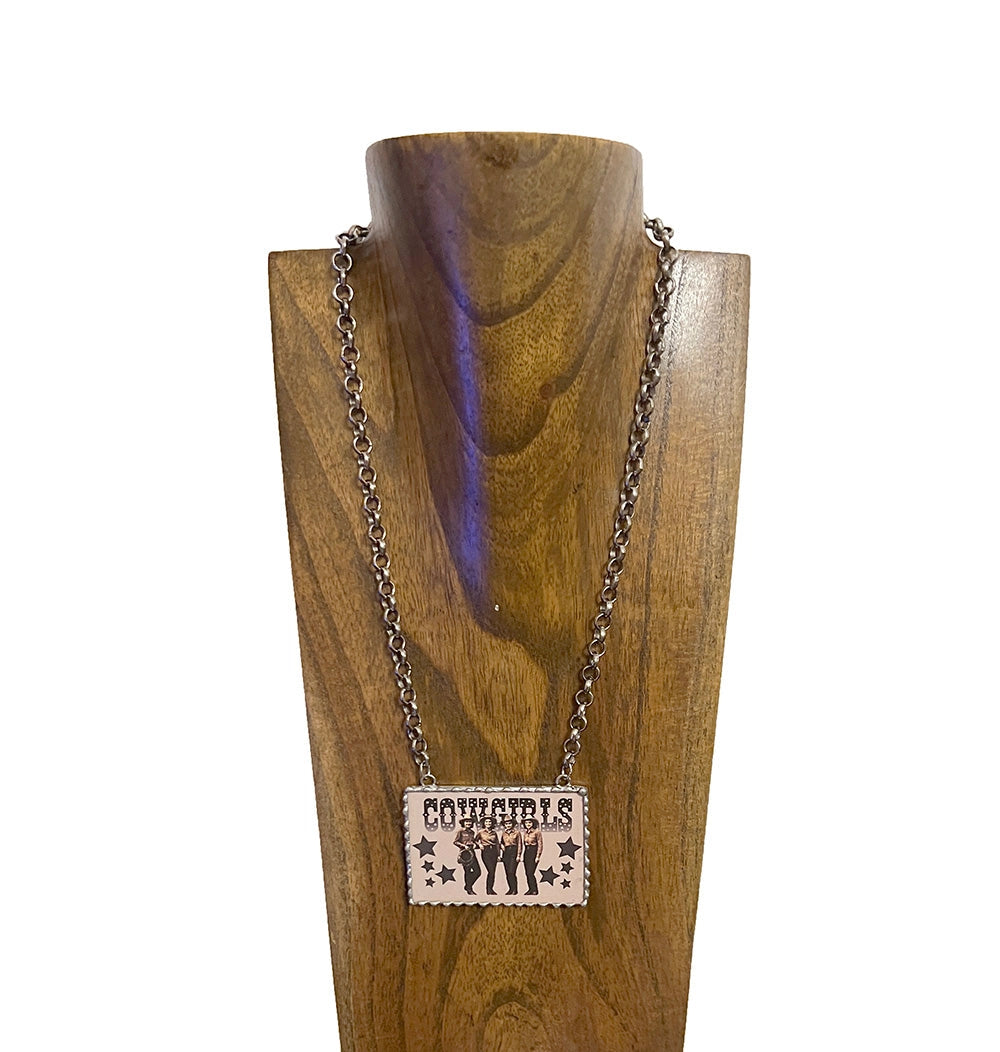 PICTURE PENDANT NECKLACE